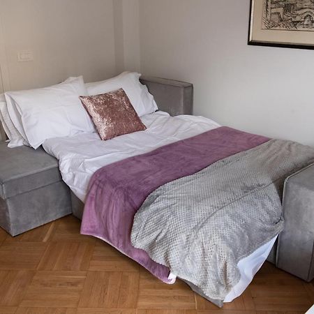 Katia Modern Apartment In Athènes Extérieur photo