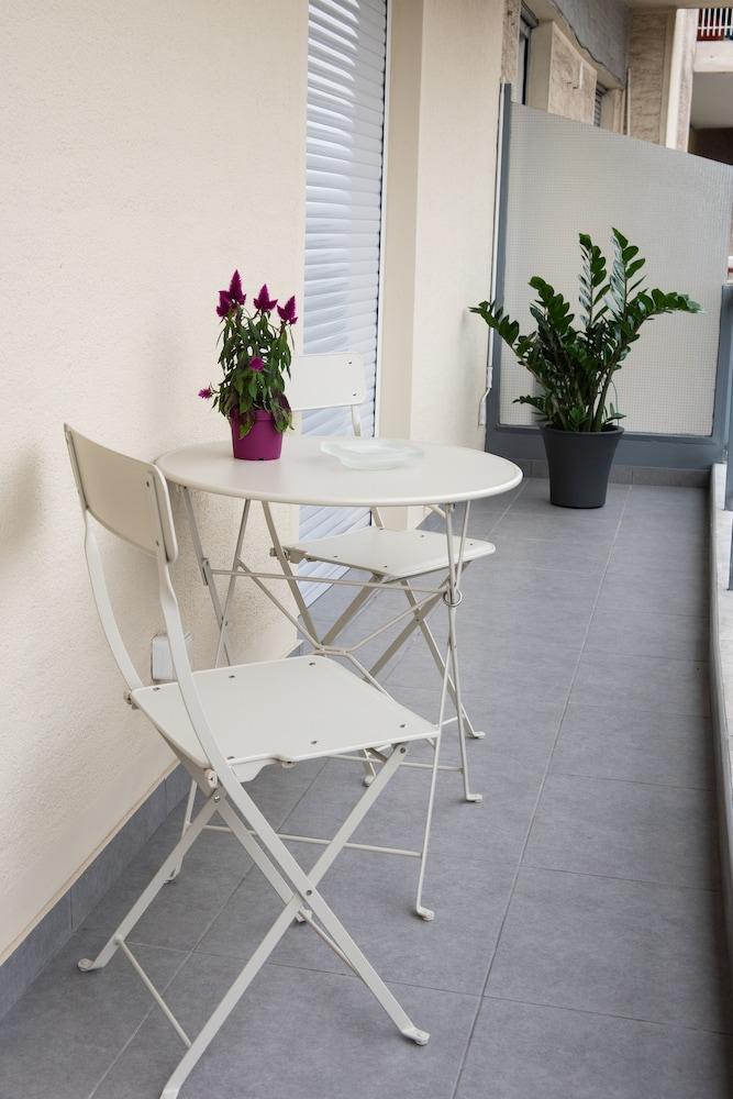 Katia Modern Apartment In Athènes Extérieur photo