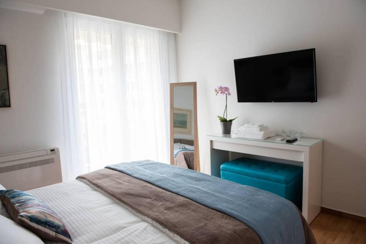 Katia Modern Apartment In Athènes Extérieur photo